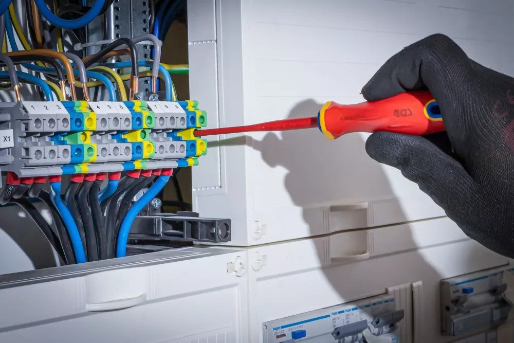 Jeu de tournevis isolée Bord amincie type Bornéo Isolé 1000v BGS